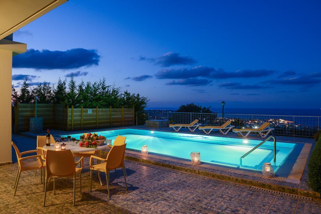 Danae Villas ヘルソニソス エクステリア 写真