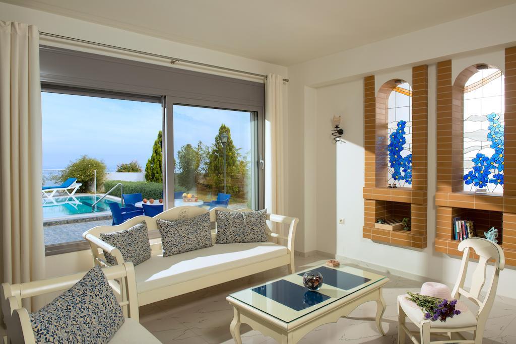 Danae Villas ヘルソニソス エクステリア 写真